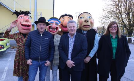 SLOVENSKI ZAJTRK OŠ CERKNICA 1B FOTO LJUBO VUKELIČ